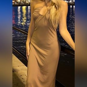 Criss cross neck maxi dress